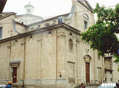 Monte Falco Iglesia