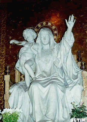 Virgen con el Niño en Basil. Sta. Maria la Mayor